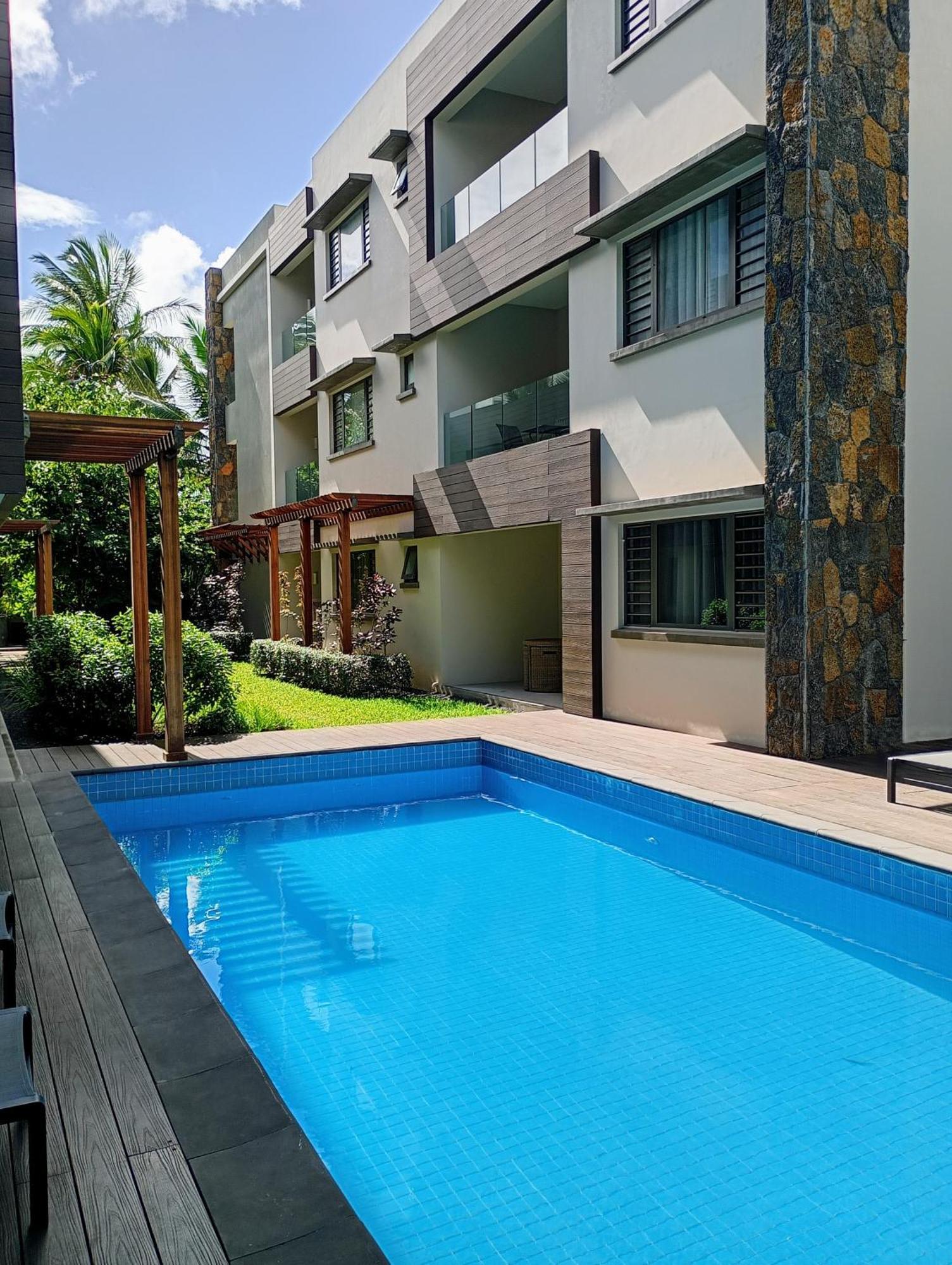 Appt Neuf De 2Ch Ds Residence Avec Piscine, Route Cotiere Grand-Baie Dış mekan fotoğraf